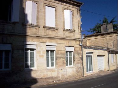 vendre - Maison de ville 4 pièces - ARVEYRES - 33500