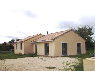 acheter - Maison de plain pied 4 pièces - BARON - 33750