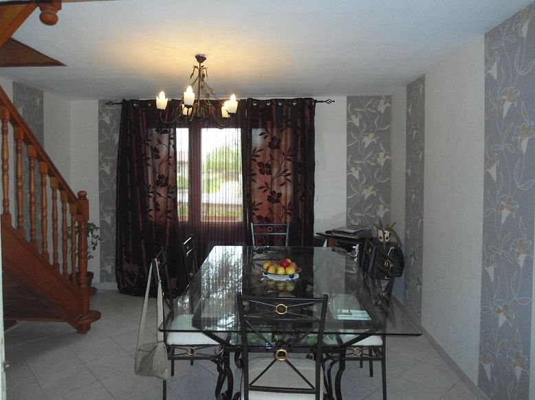 vente - Maison 5 pièces - COUTRAS - 33230