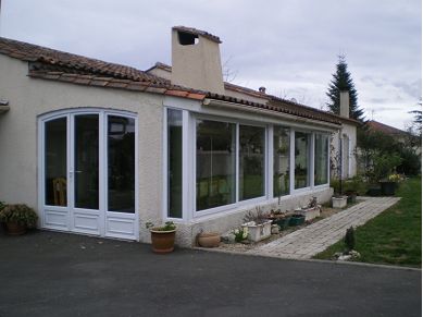 vente - Maison de plain pied 5 pièces - IZON - 33450