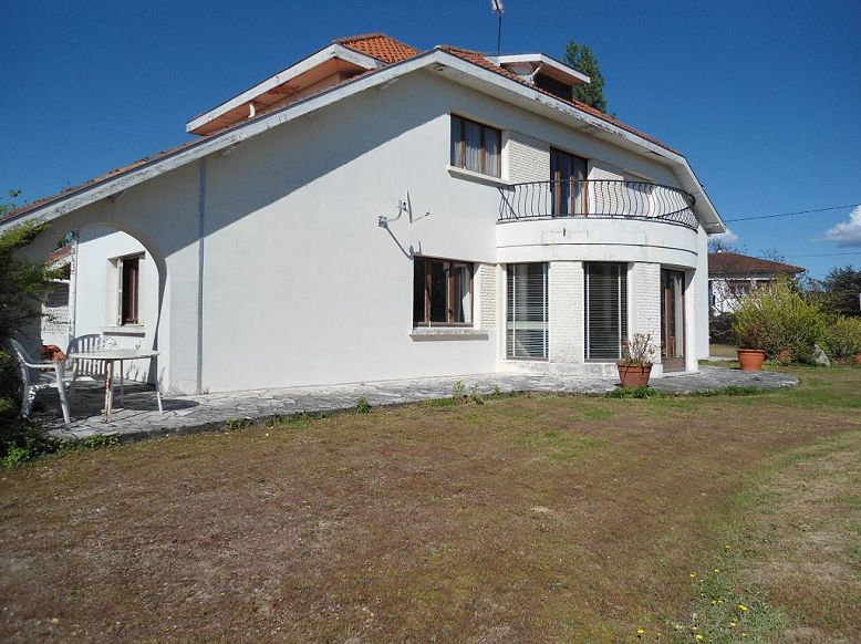 vendre - Maison 9 pièces - LIBOURNE - 33500