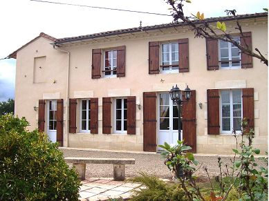 vendre - Maison en pierre 5 pièces - ST PEY D\'ARMENS - 33330